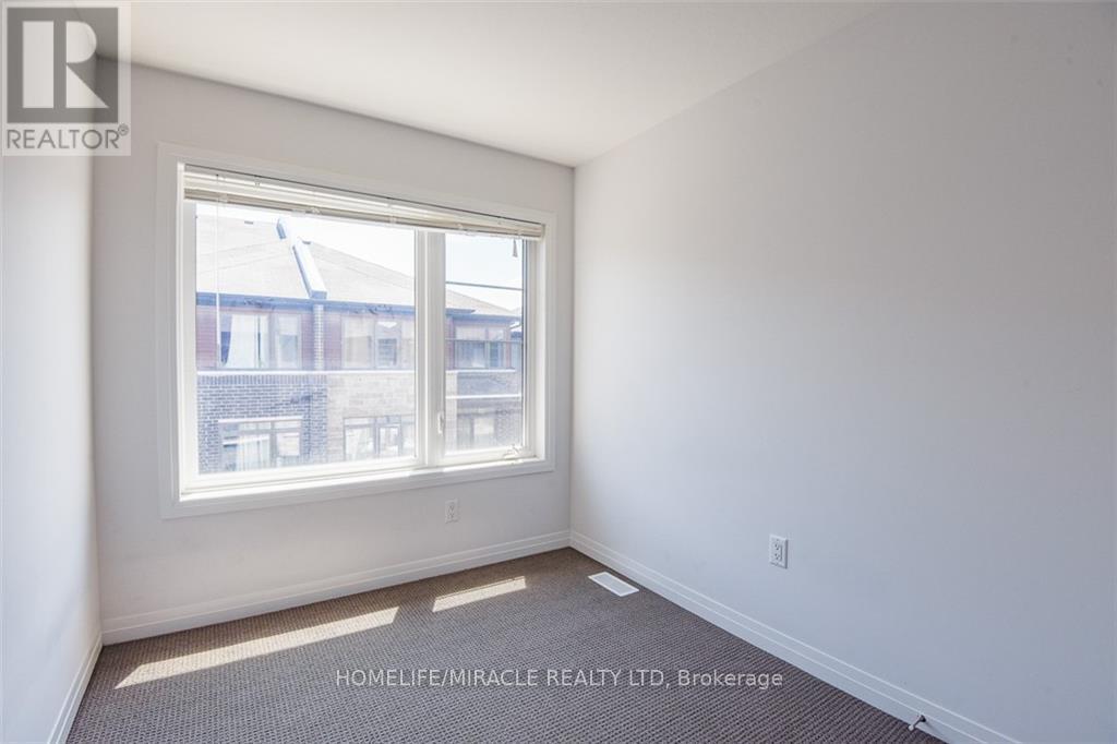 130 - 30 Times Square Boulevard, Hamilton, ON - Indoor Photo Showing Other Room