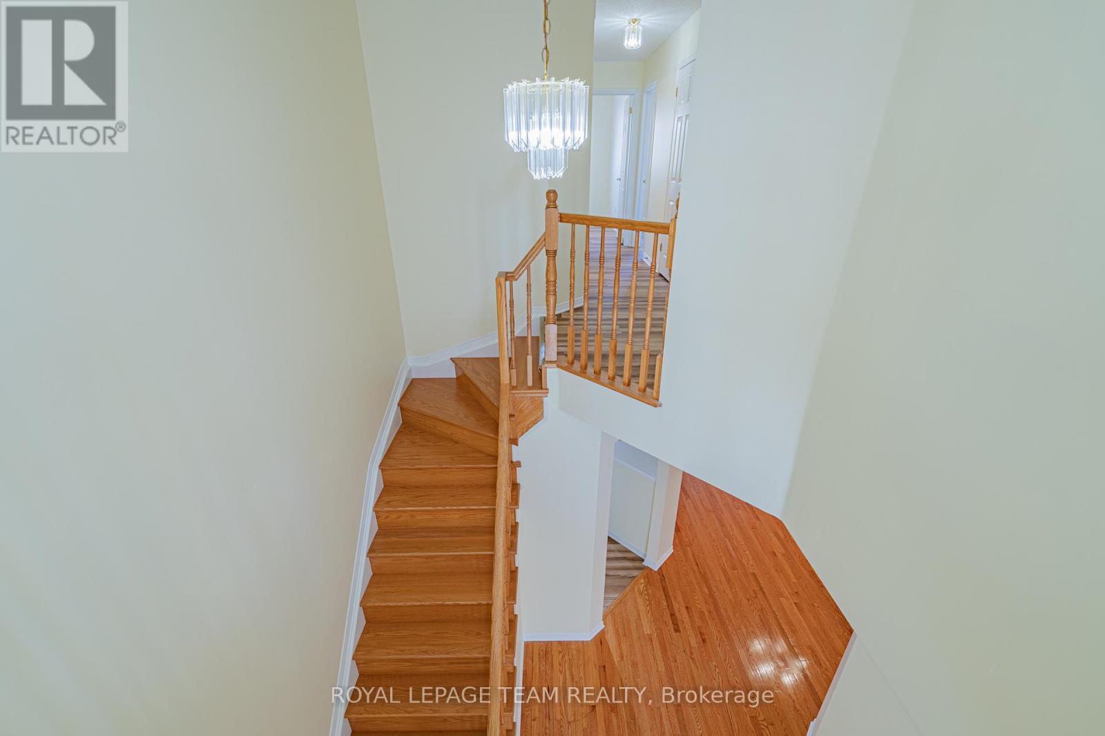 184 Deercroft Avenue, Ottawa, ON - Indoor Photo Showing Other Room