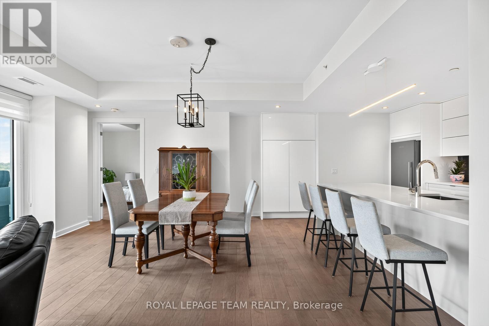 608 - 135 Barrette Street, Ottawa, ON - Indoor Photo Showing Dining Room