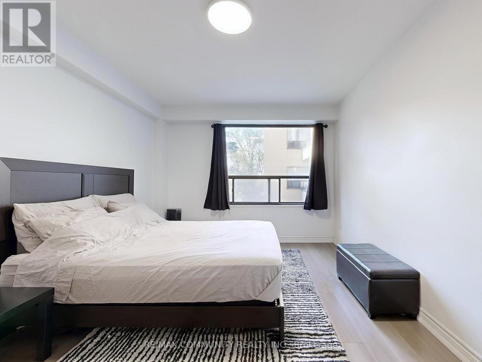 309 - 740 Eglinton Avenue W, Toronto, ON - Indoor Photo Showing Bedroom