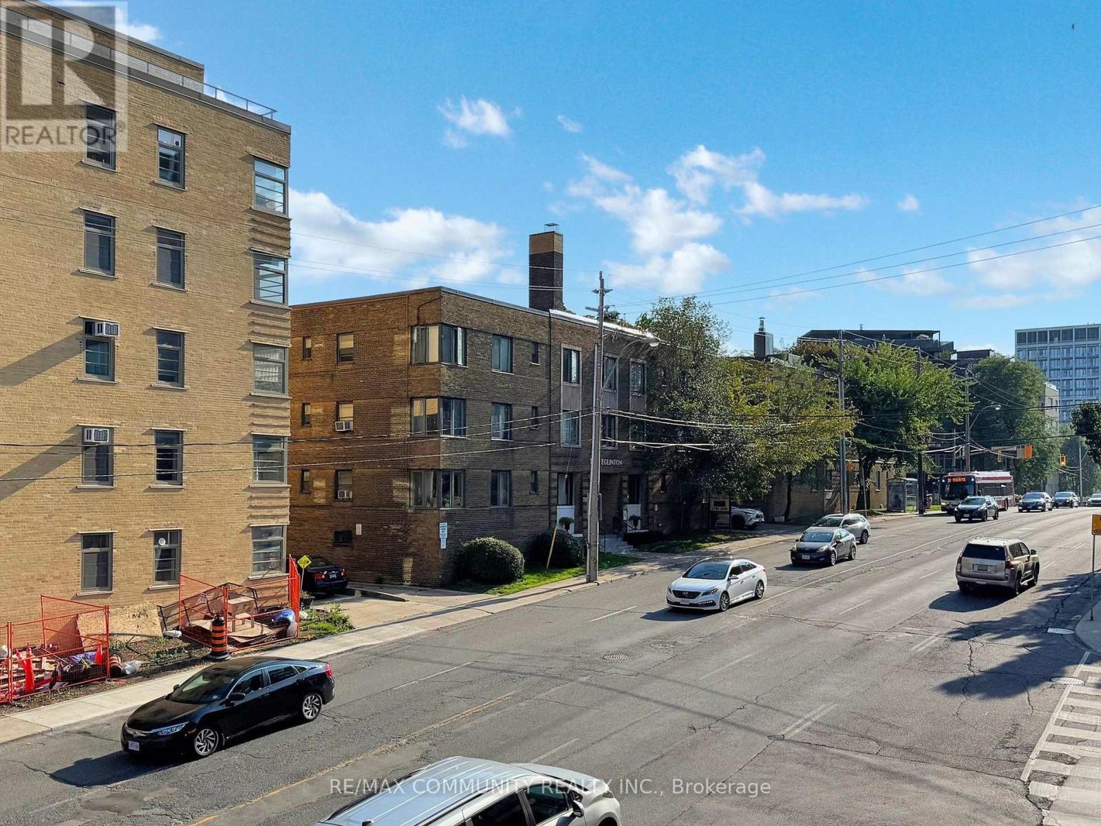 309 - 740 Eglinton Avenue W, Toronto, ON - Outdoor