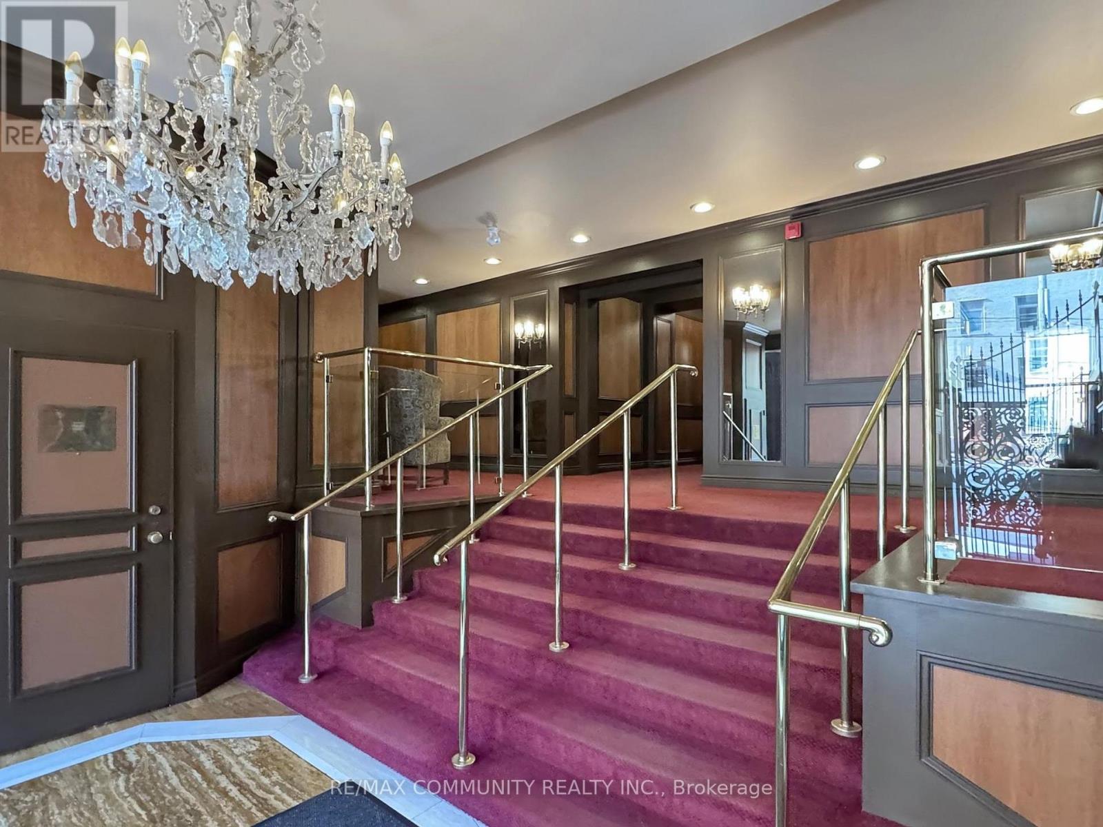 309 - 740 Eglinton Avenue W, Toronto, ON - Indoor Photo Showing Other Room