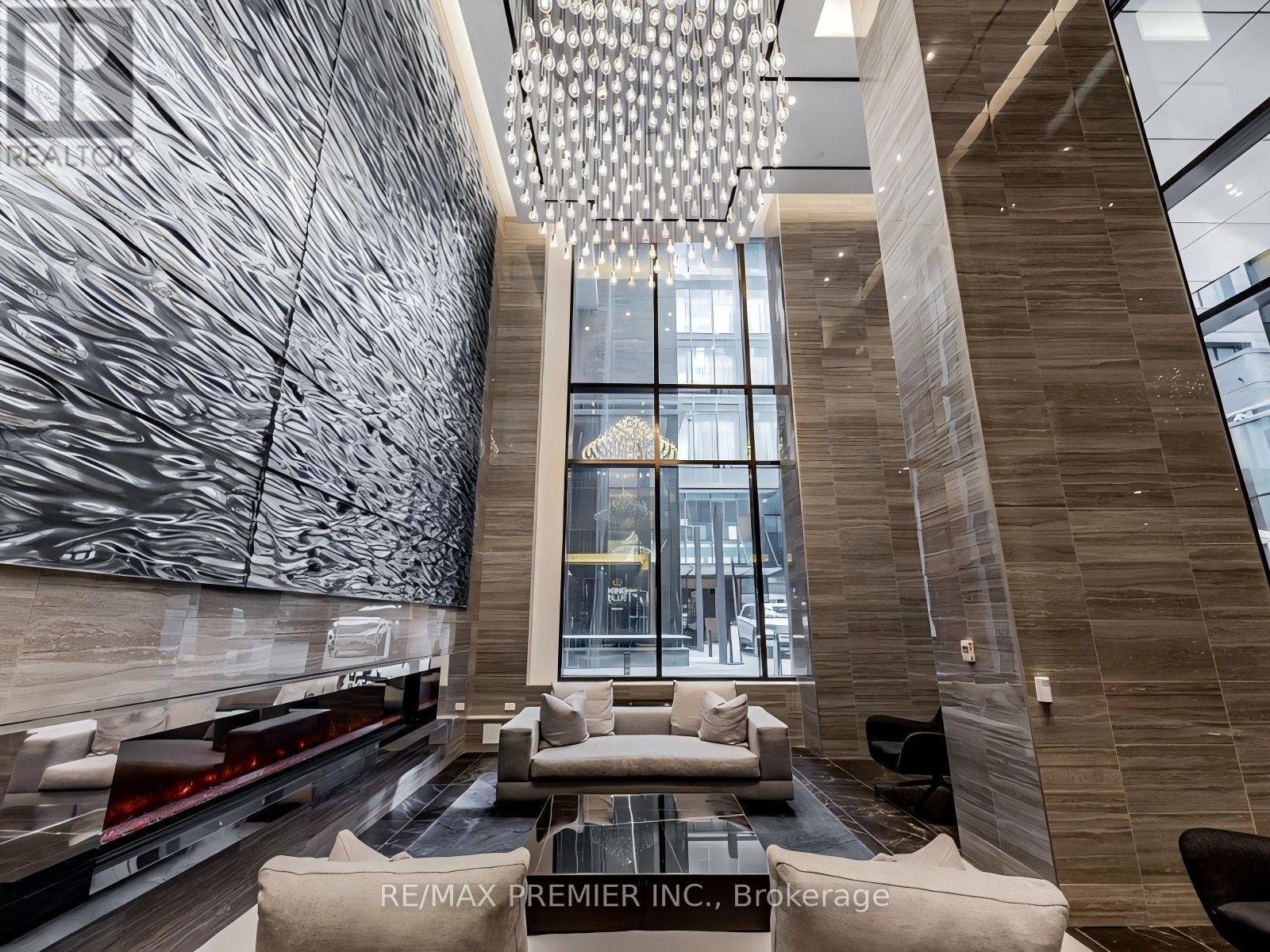 617 - 115 Blue Jays Way, Toronto, ON - Indoor Photo Showing Other Room