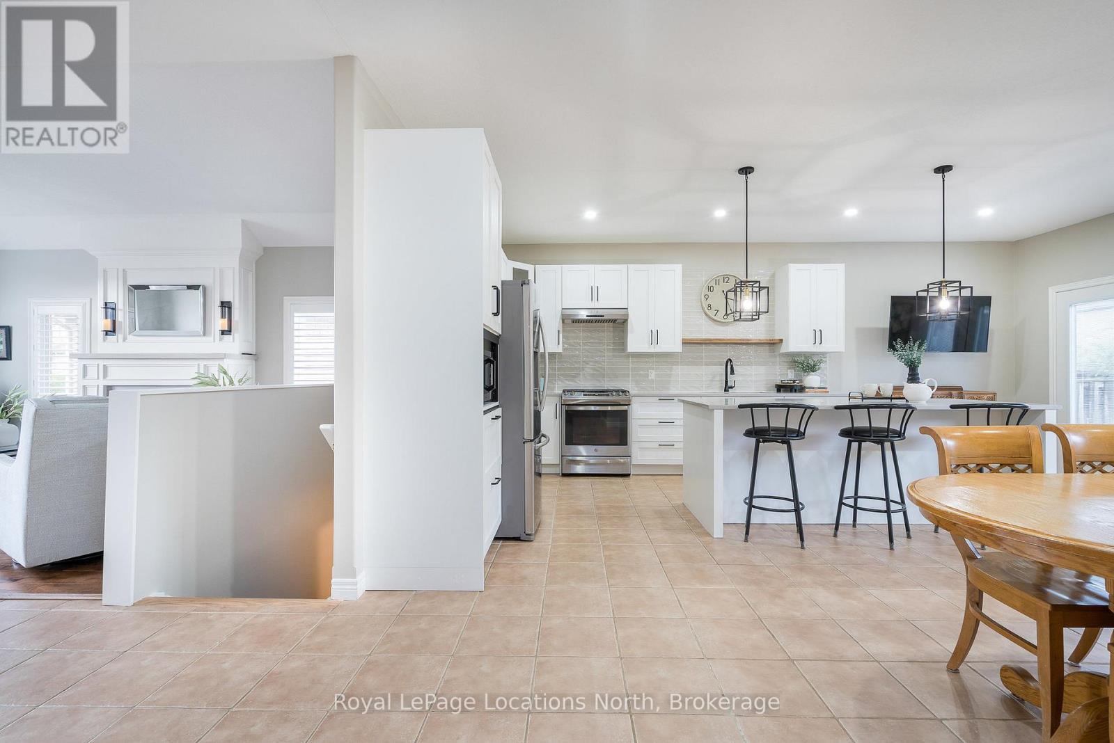 341 Holden Street, Collingwood, ON