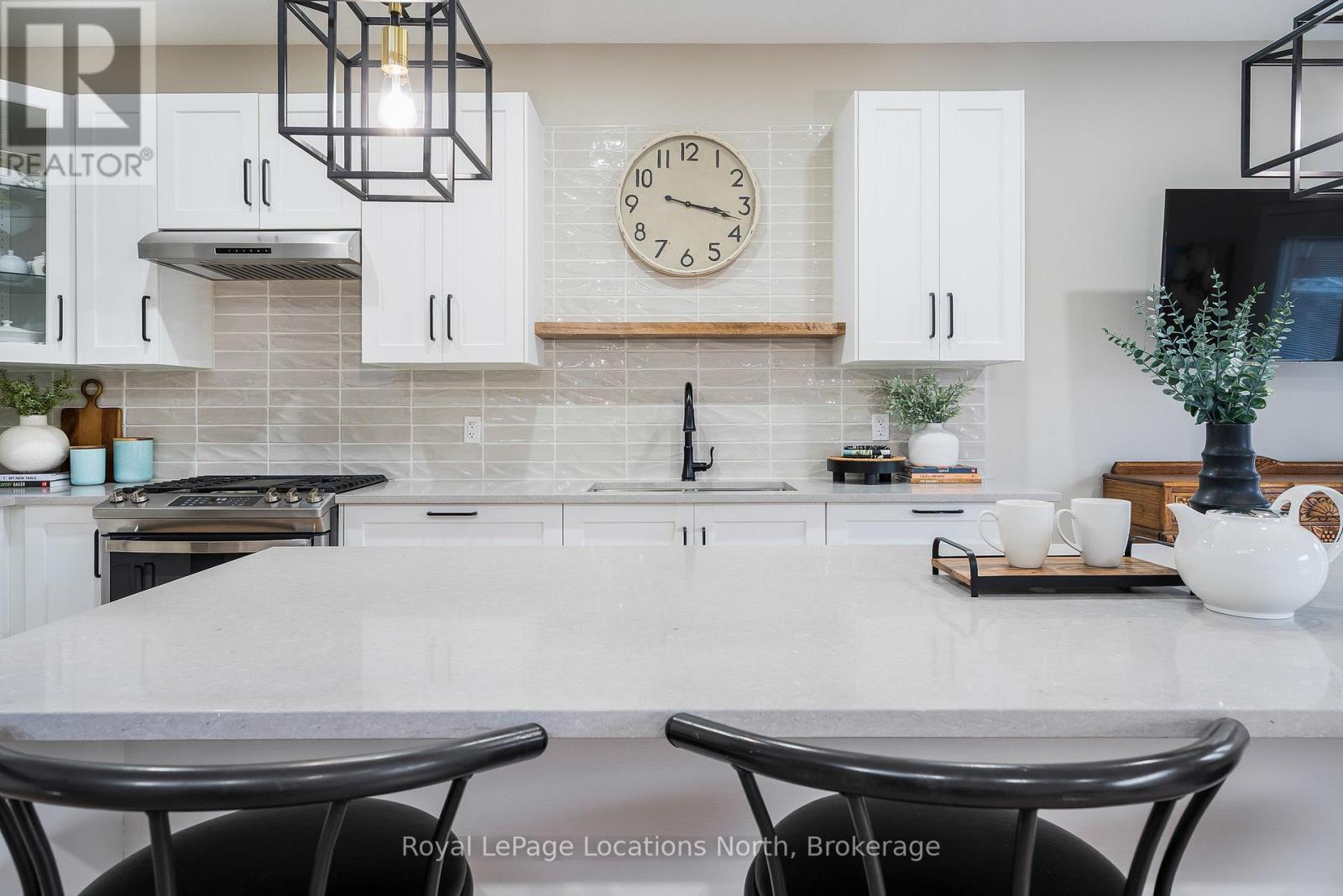 341 Holden Street, Collingwood, ON