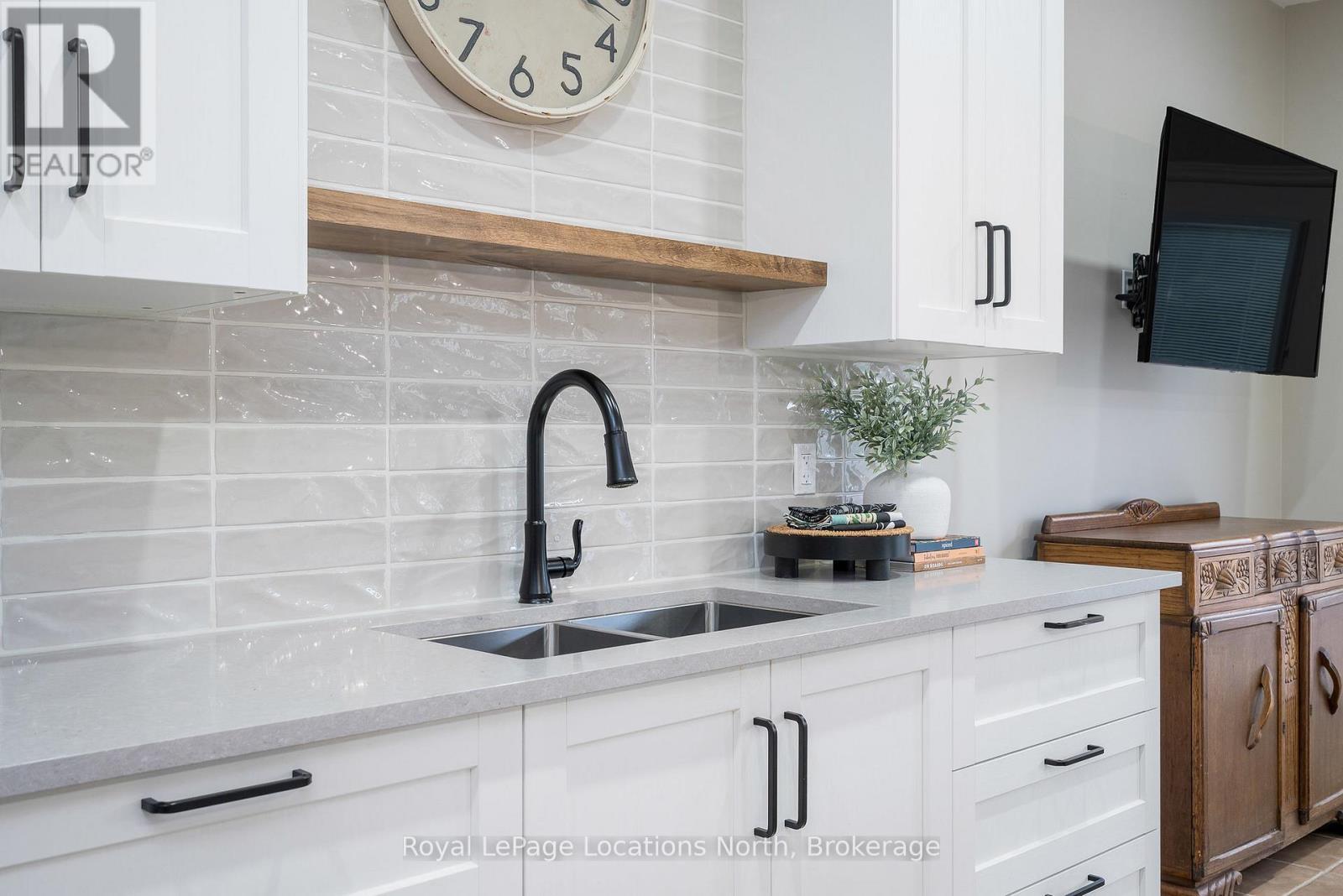 341 Holden Street, Collingwood, ON