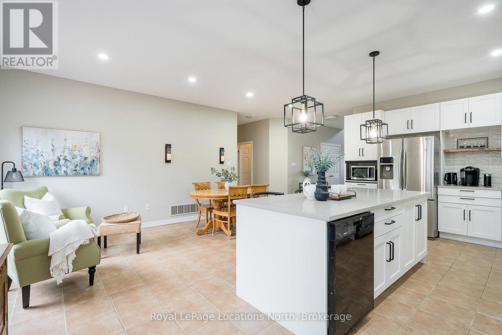 341 Holden Street, Collingwood, ON