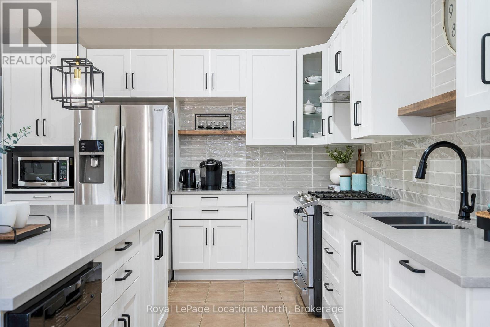 341 Holden Street, Collingwood, ON