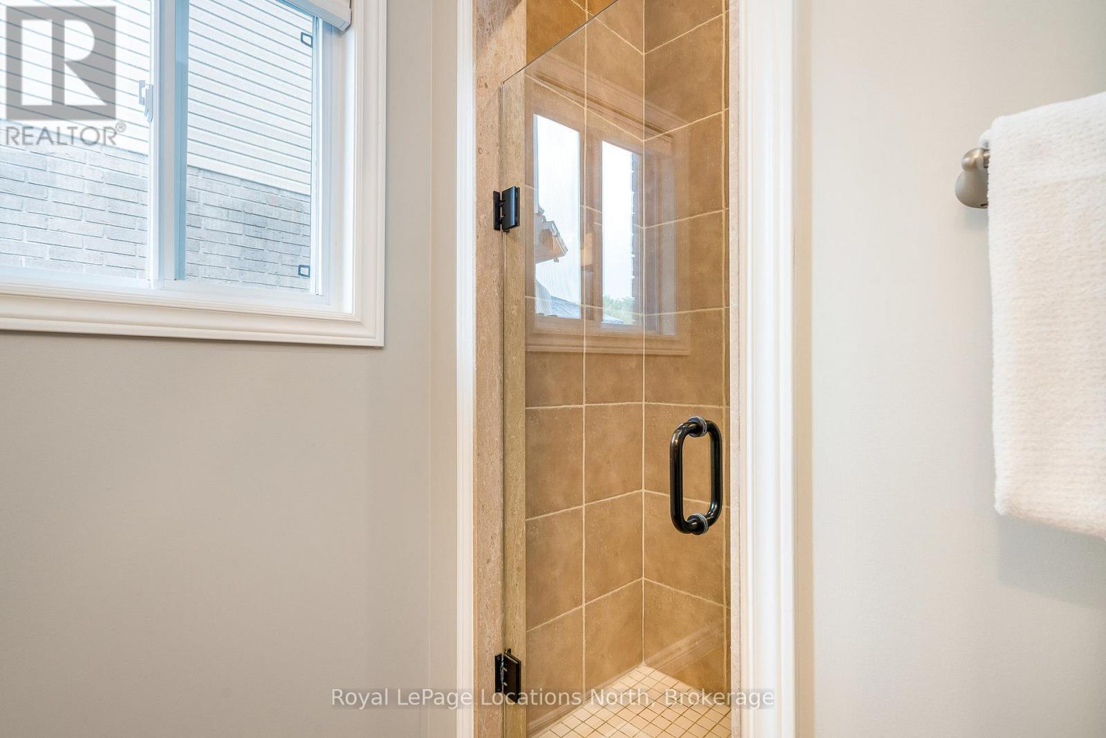 341 Holden Street, Collingwood, ON