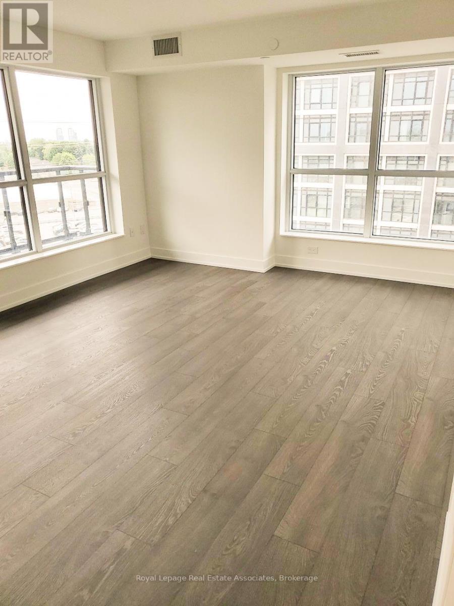 629 - 5 Mabelle Avenue, Toronto, ON - Indoor Photo Showing Other Room