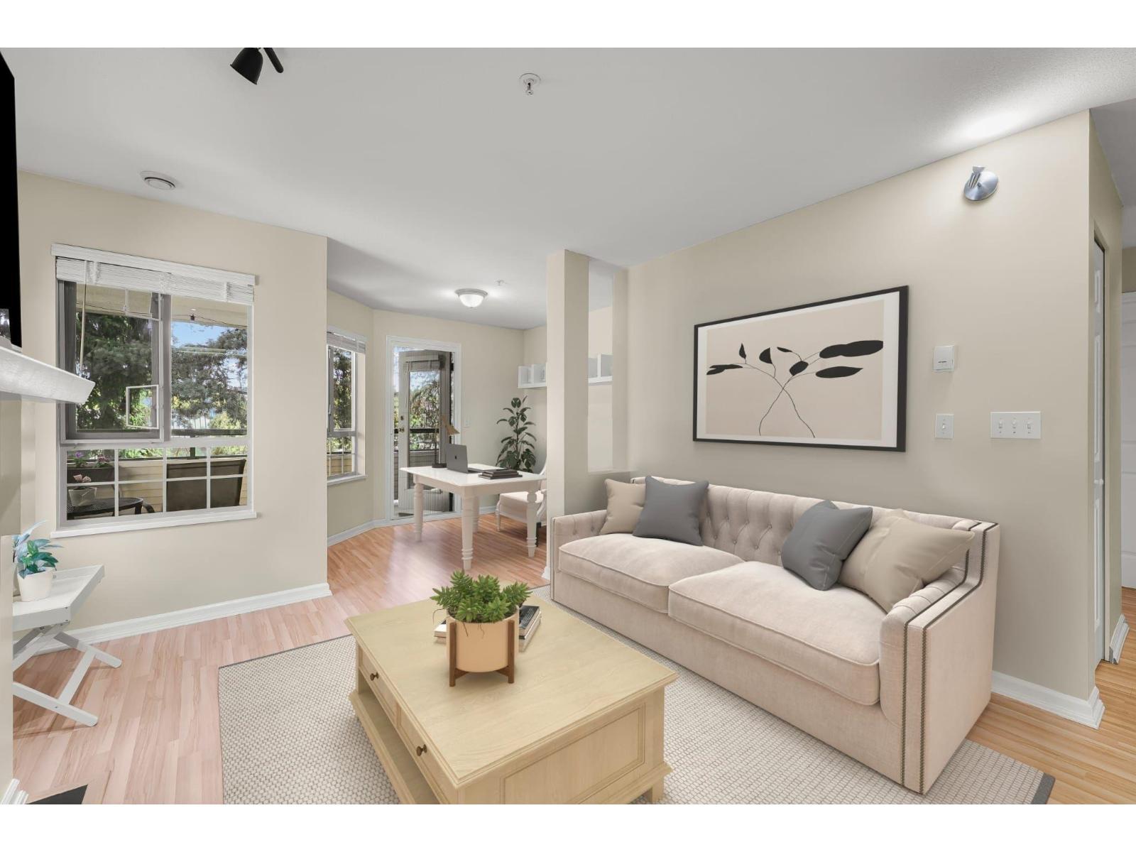 210 22025 48 Avenue, Langley, BC - Indoor Photo Showing Living Room