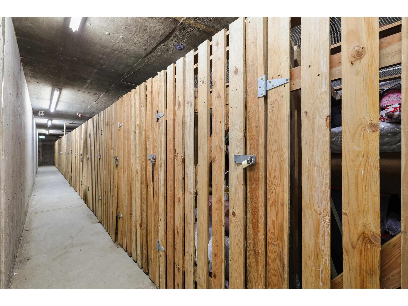 210 22025 48 Avenue, Langley, BC - Indoor Photo Showing Other Room