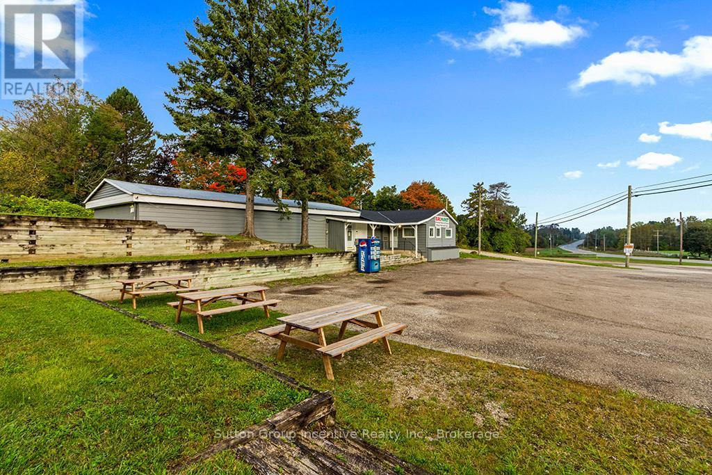 317080 6 & 10, Chatsworth, ON