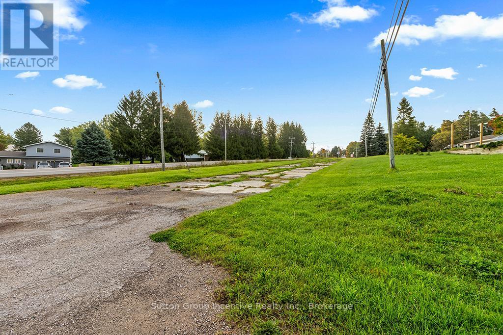 317080 6 & 10, Chatsworth, ON