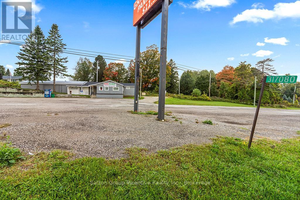 317080 6 & 10, Chatsworth, ON