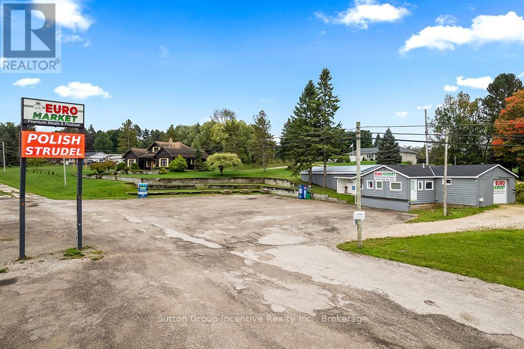 317080 6 & 10, Chatsworth, ON