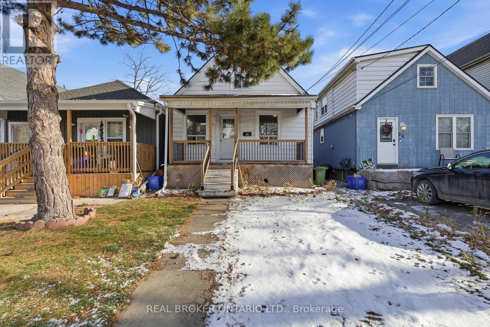 26 Bayfield Avenue, Hamilton, ON - Outdoor With Deck Patio Veranda