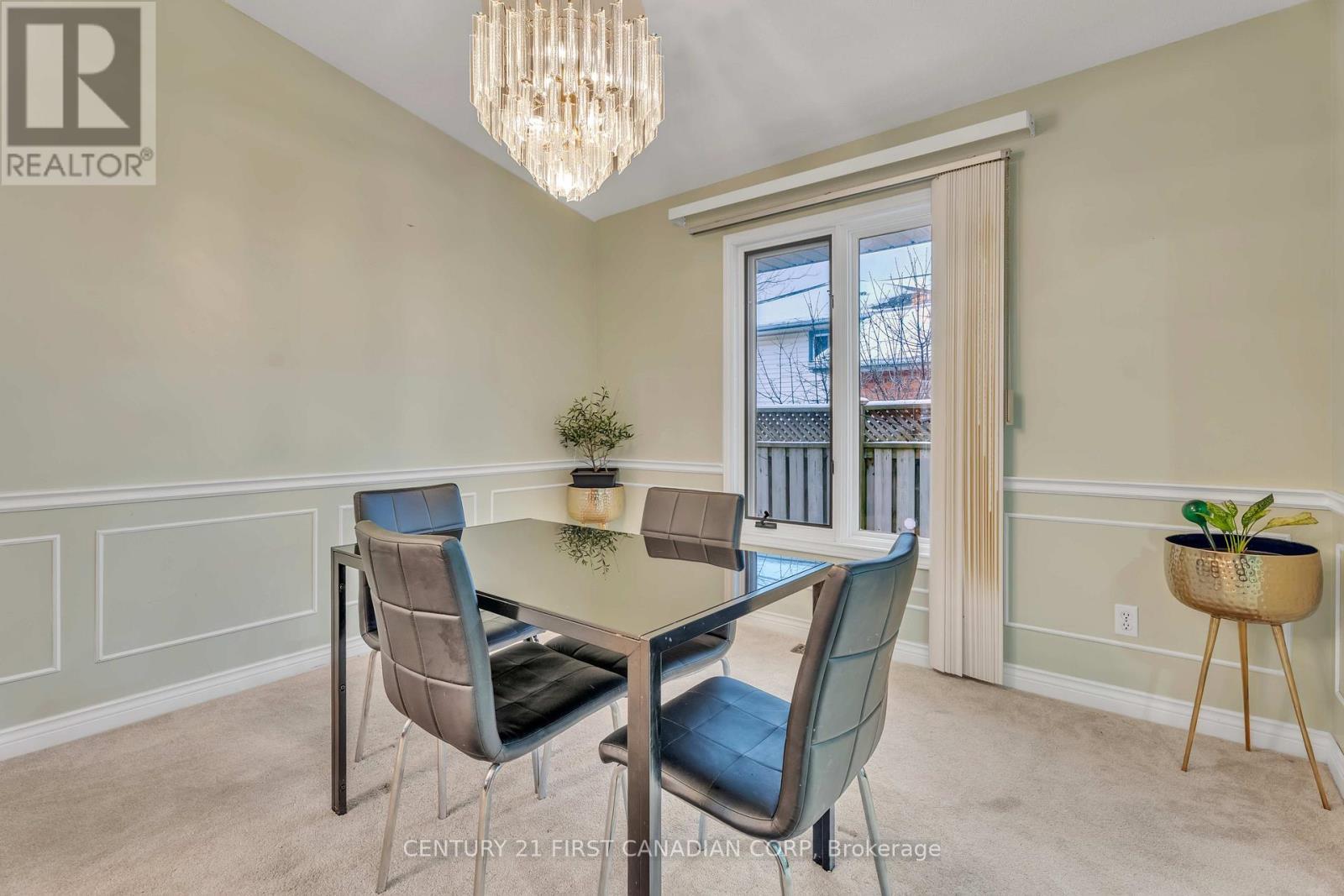 23 Josselyn Drive, London South (South X), ON - Indoor Photo Showing Dining Room