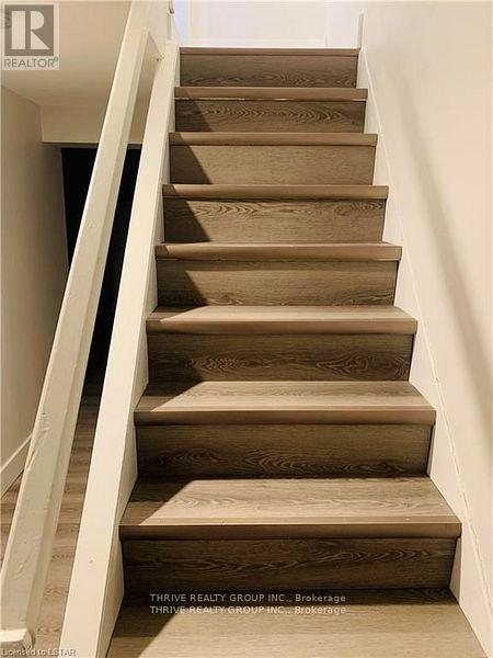 8 Homestead Crescent, London North (North F), ON - Indoor Photo Showing Other Room