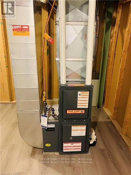 8 Homestead Crescent, London North (North F), ON - Indoor Photo Showing Basement