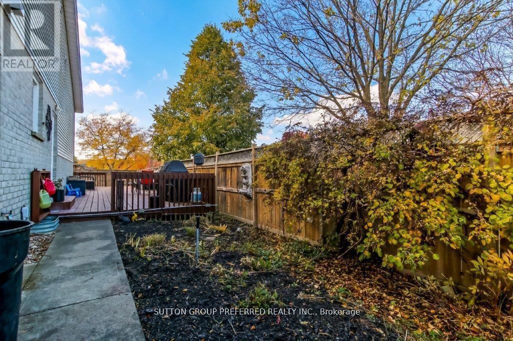 296 Bournemouth Drive, London East (East I), ON - Outdoor With Deck Patio Veranda