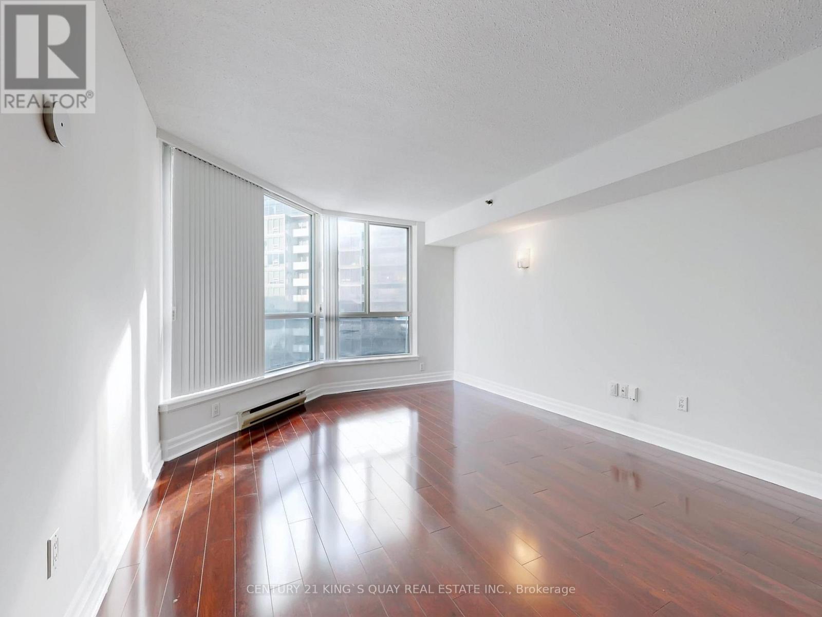 1900 - 38 Elm Street, Toronto, ON - Indoor Photo Showing Other Room