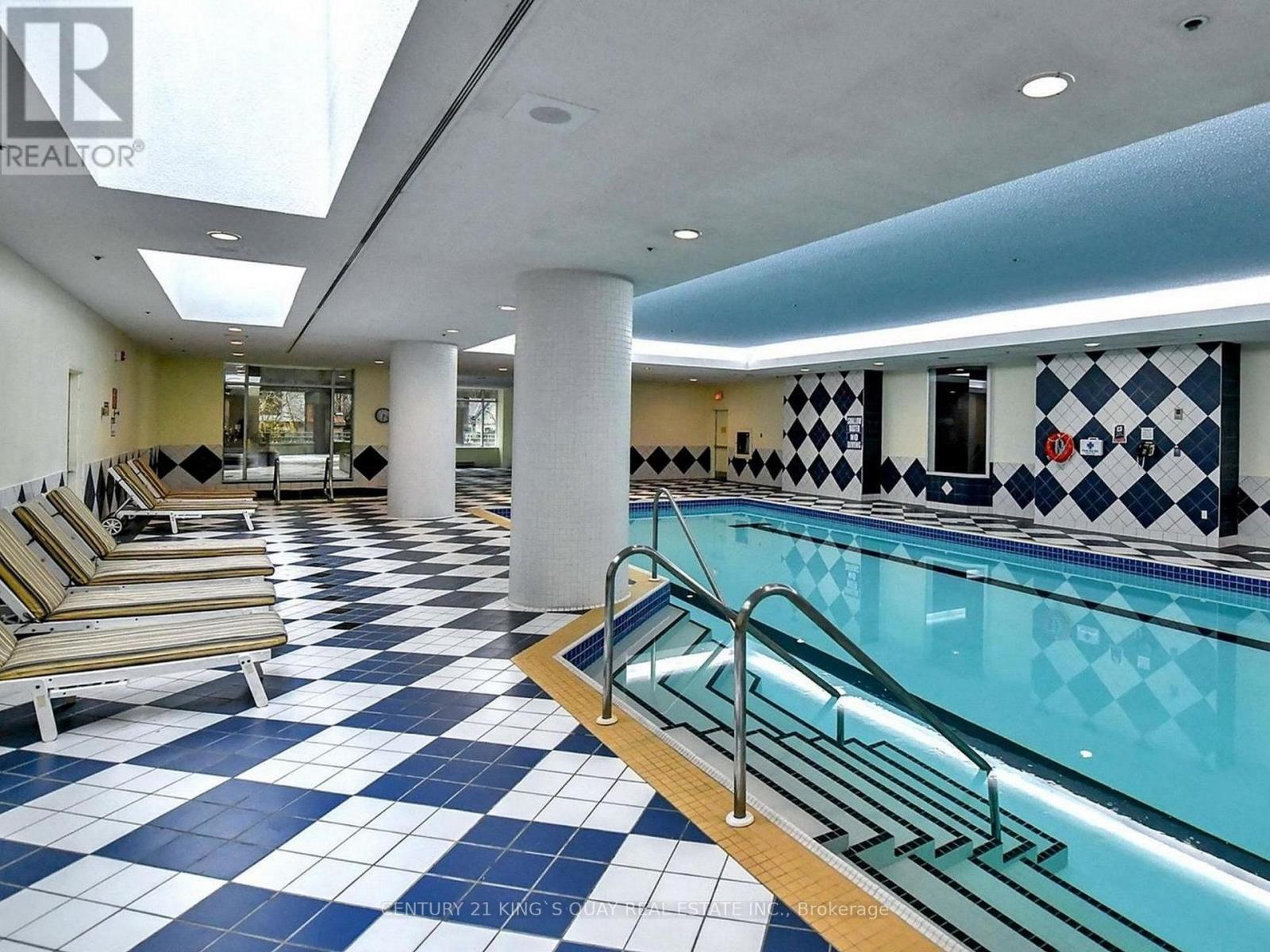 1900 - 38 Elm Street, Toronto, ON - Indoor Photo Showing Other Room With In Ground Pool