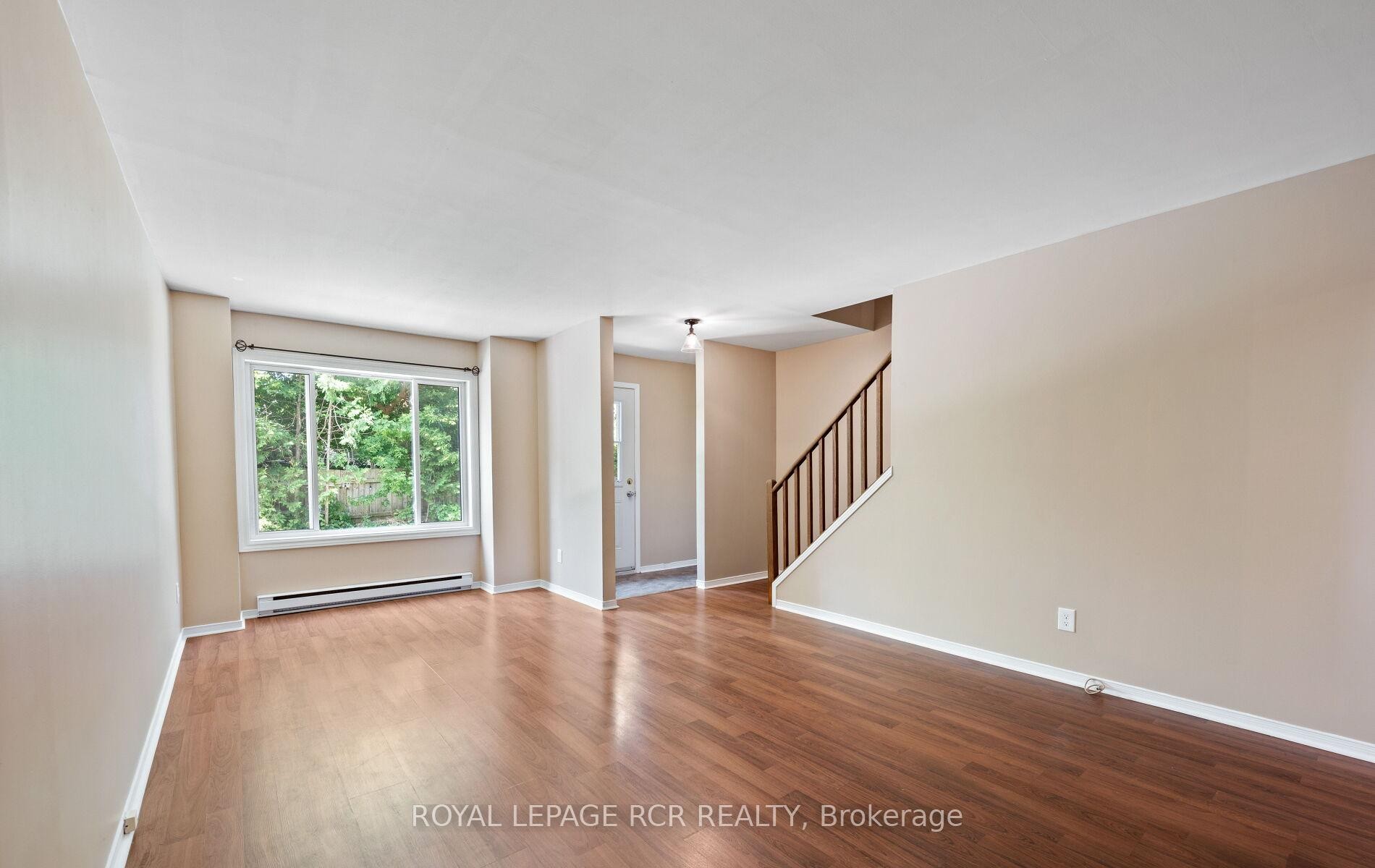 12-4 Cedar Drive, Orangeville, ON - Indoor Photo Showing Other Room