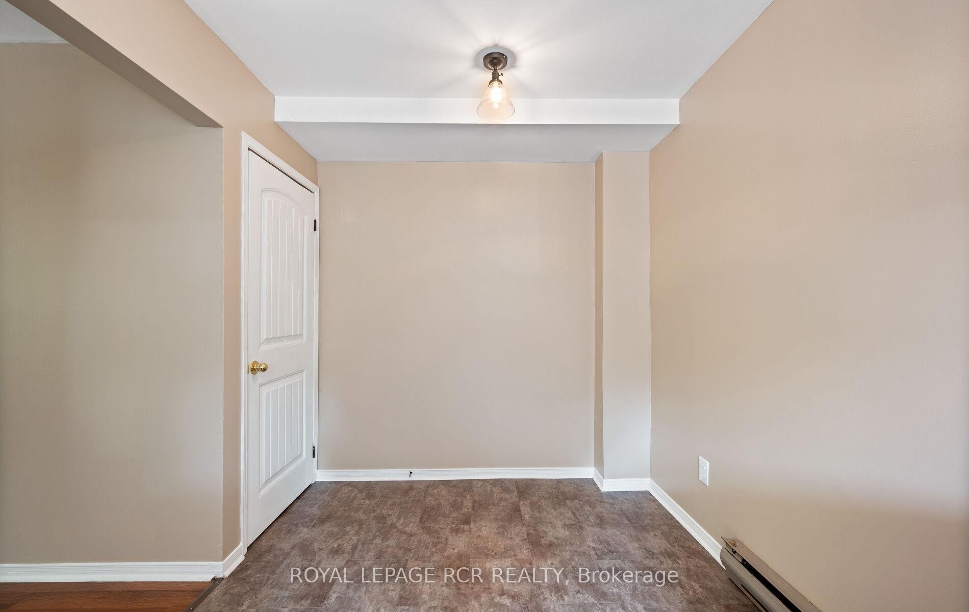 12-4 Cedar Drive, Orangeville, ON - Indoor Photo Showing Other Room