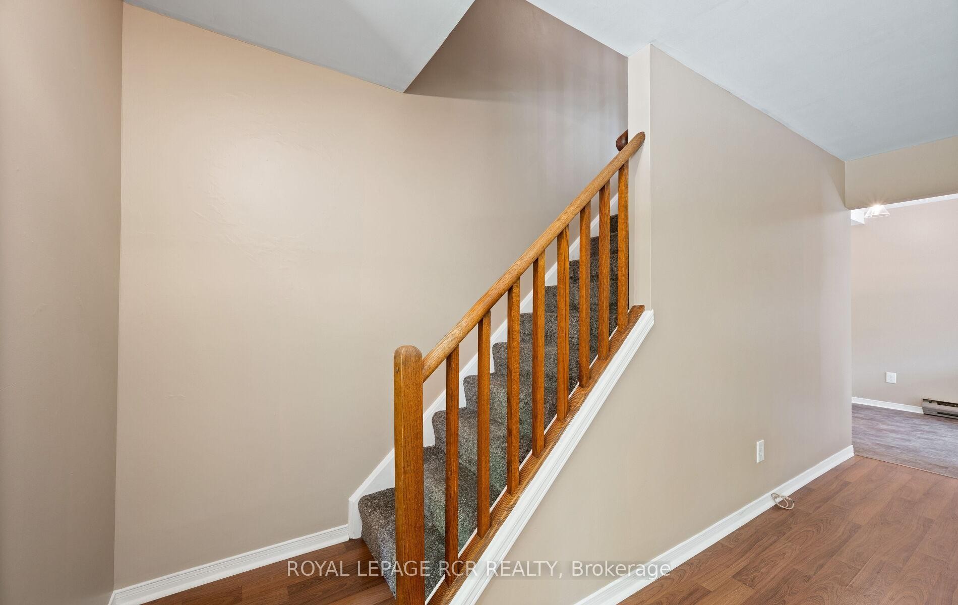 12-4 Cedar Drive, Orangeville, ON - Indoor Photo Showing Other Room
