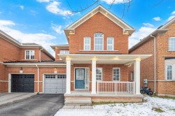 527 Nairn Circle Milton, ON L9T 8A8