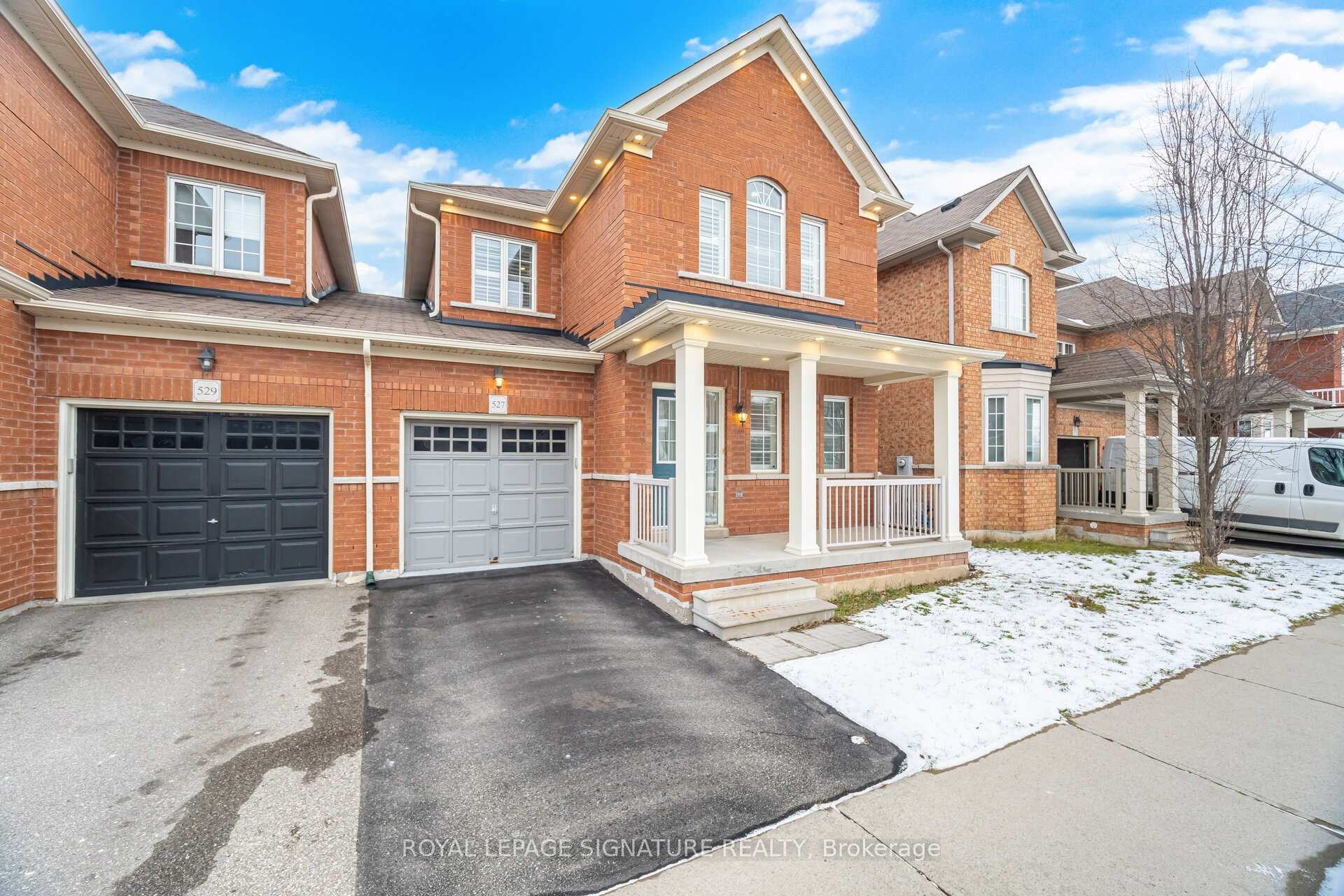 527 Nairn Circle, Milton, ON