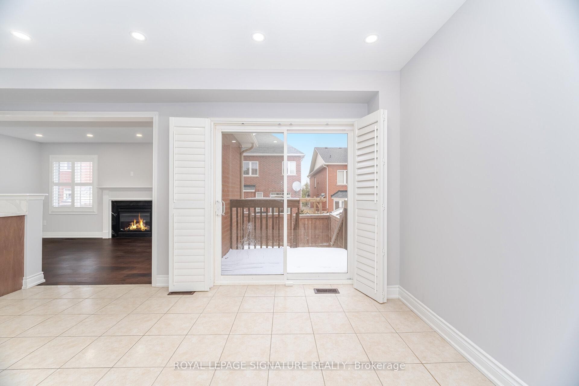 527 Nairn Circle, Milton, ON