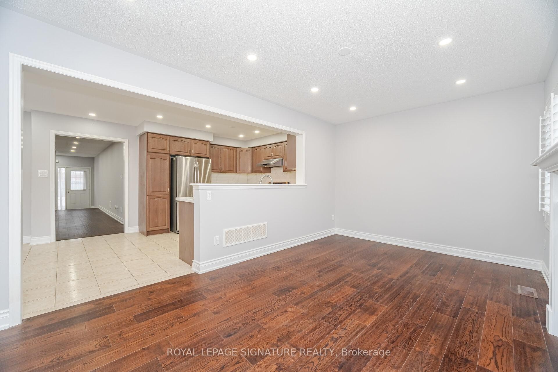 527 Nairn Circle, Milton, ON