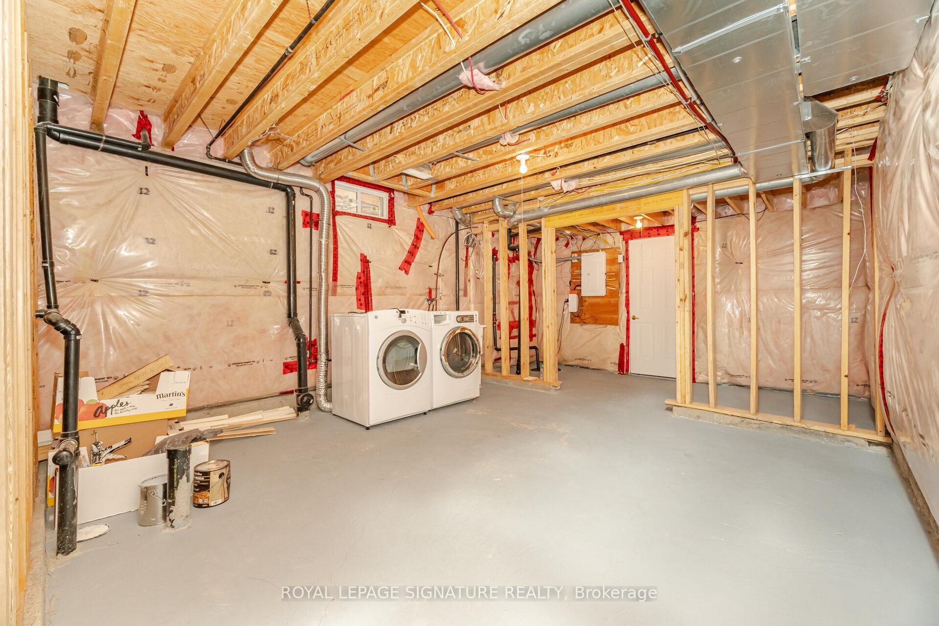 527 Nairn Circle, Milton, ON