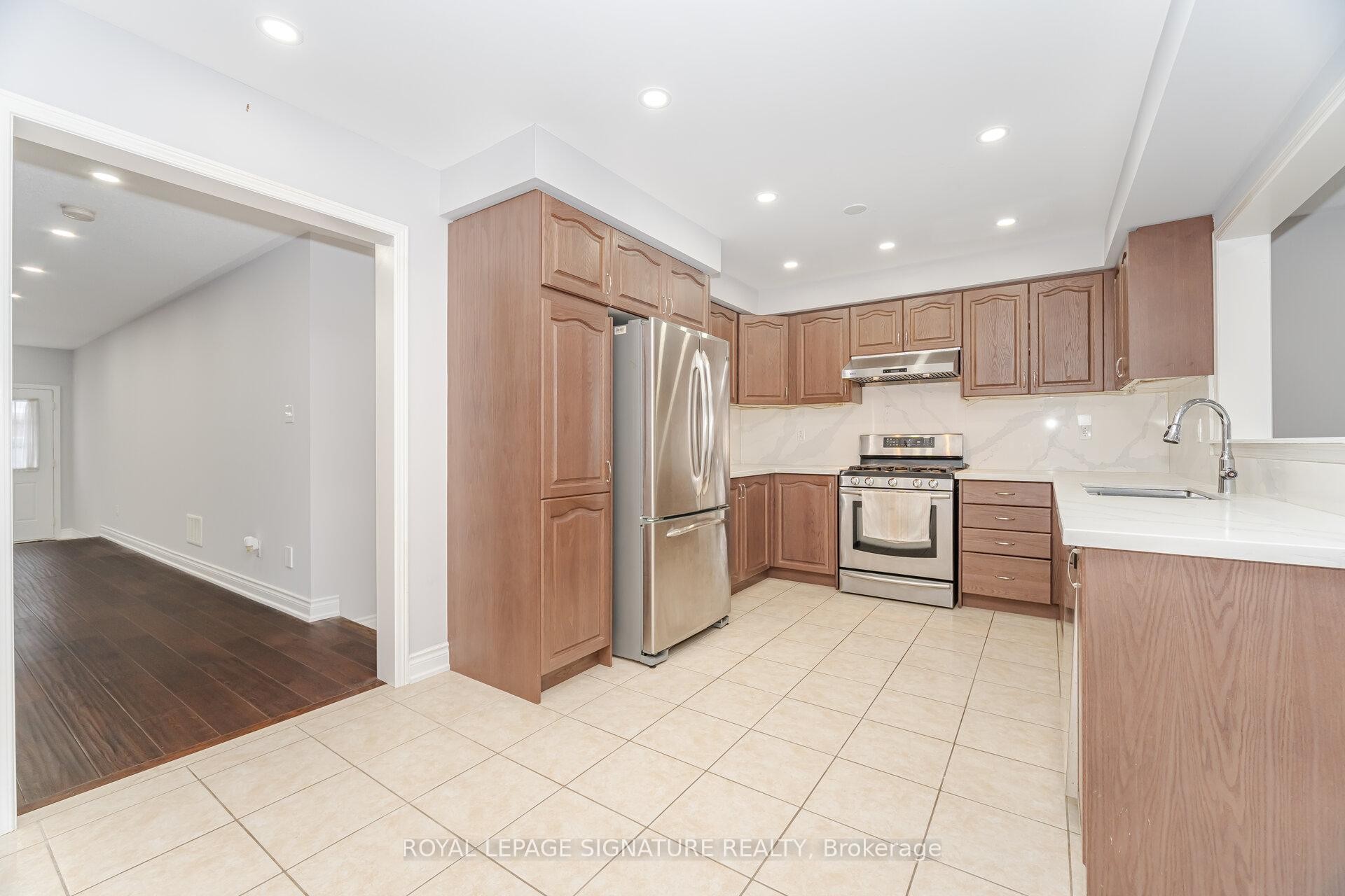 527 Nairn Circle, Milton, ON