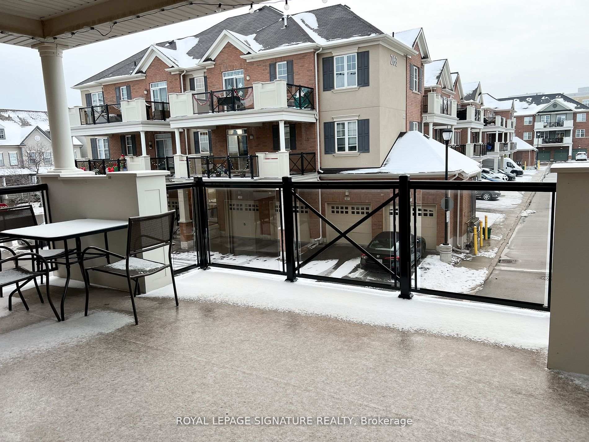 201-2326 Taunton Road, Oakville, ON - Outdoor With Balcony