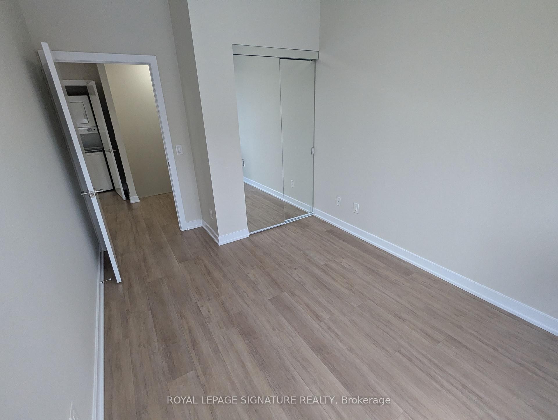 Th4-99 Davisville Avenue, Toronto, ON - Indoor Photo Showing Other Room