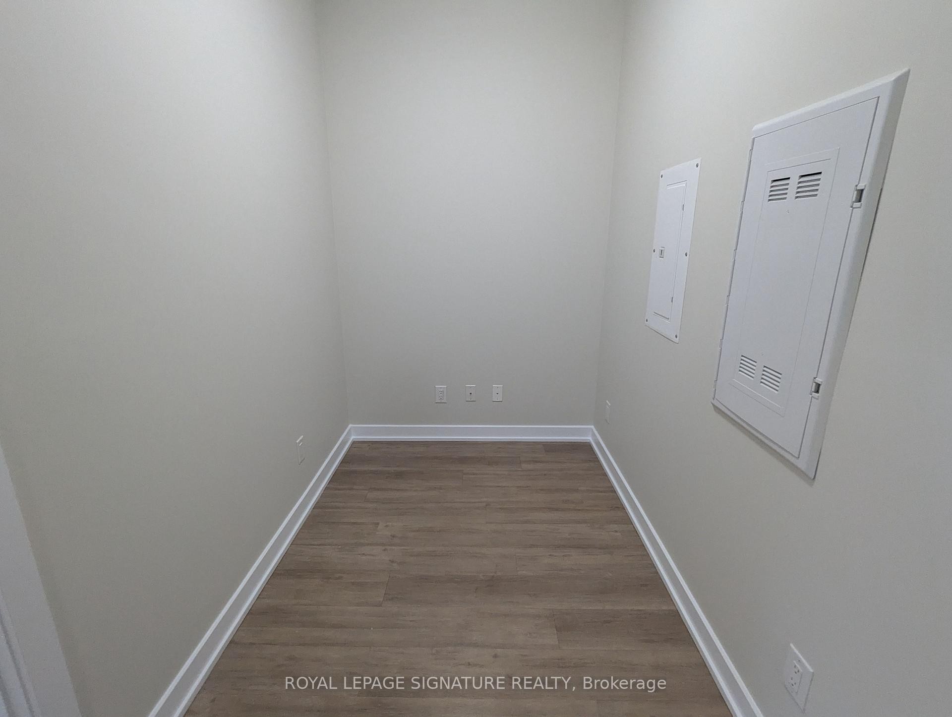 Th4-99 Davisville Avenue, Toronto, ON - Indoor Photo Showing Other Room