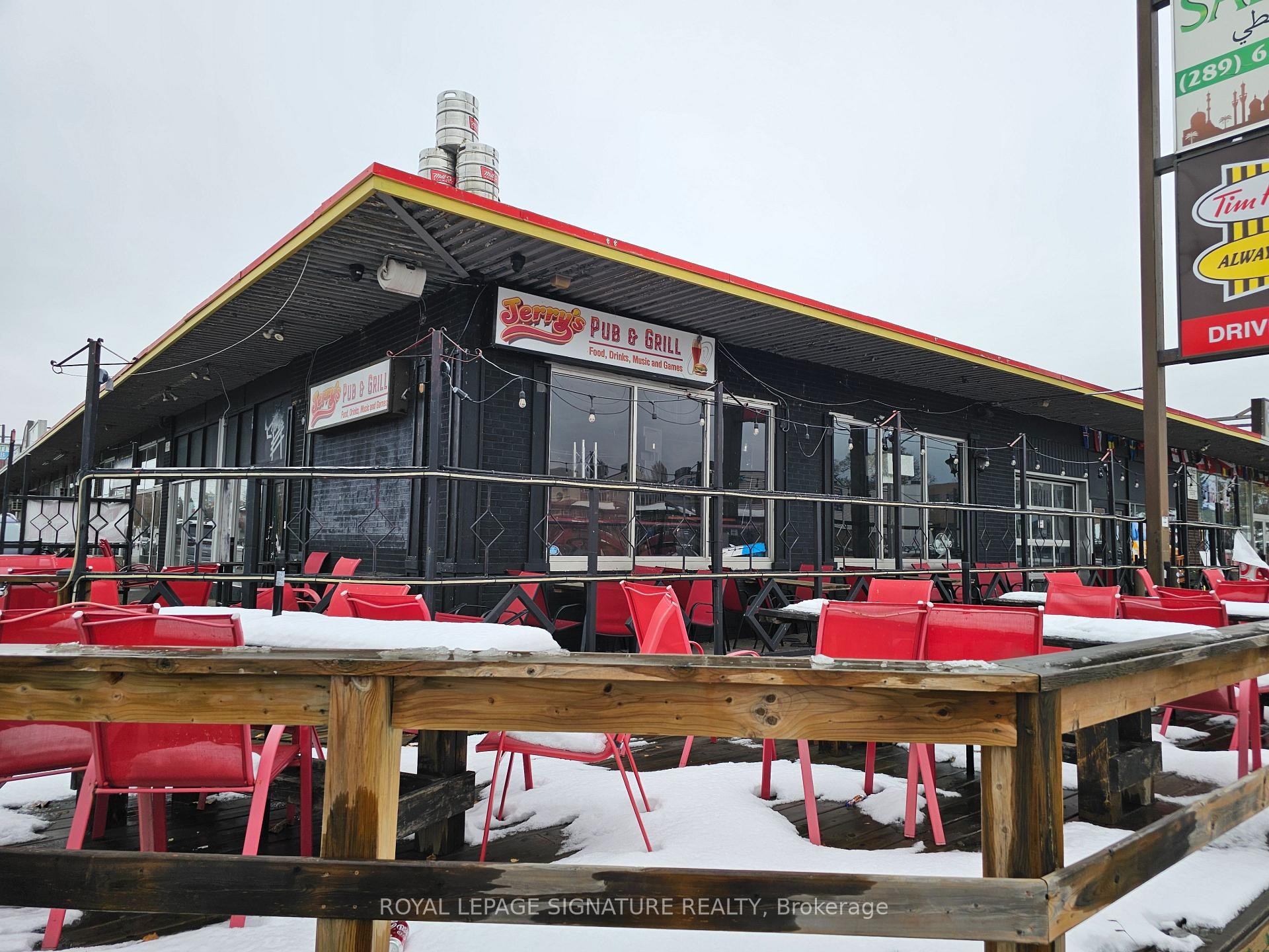 1115 Fennell Avenue E, Hamilton, ON