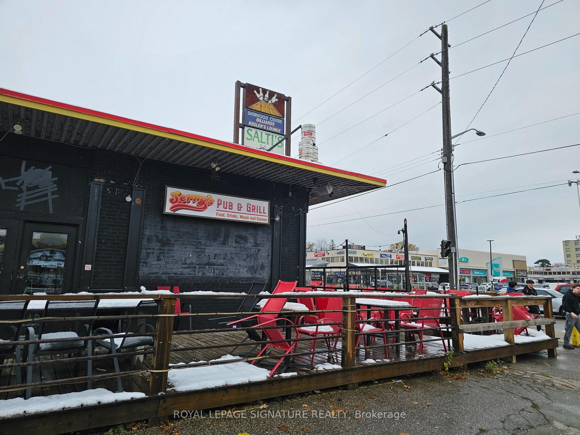 1115 Fennell Avenue E, Hamilton, ON