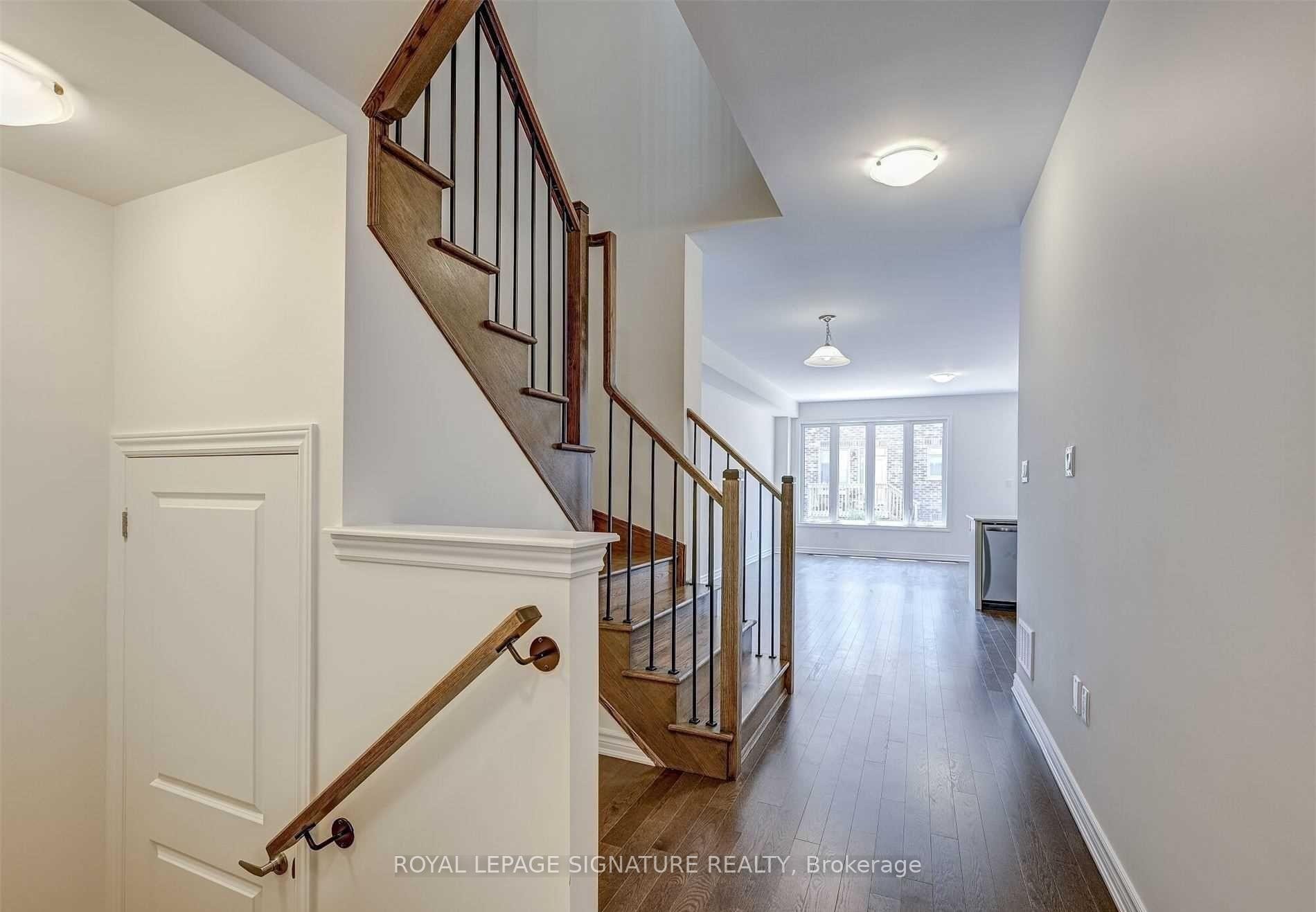 1183 Restivo Lane, Milton, ON - Indoor Photo Showing Other Room