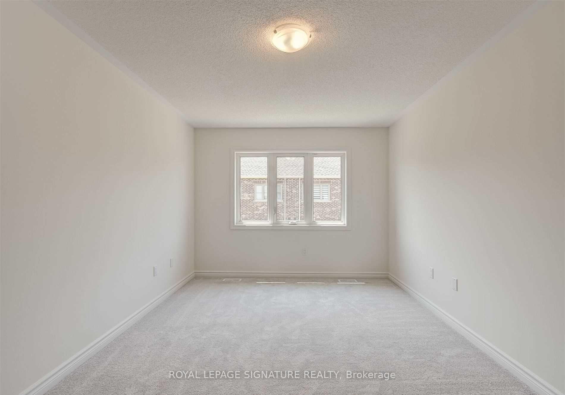 1183 Restivo Lane, Milton, ON - Indoor Photo Showing Other Room