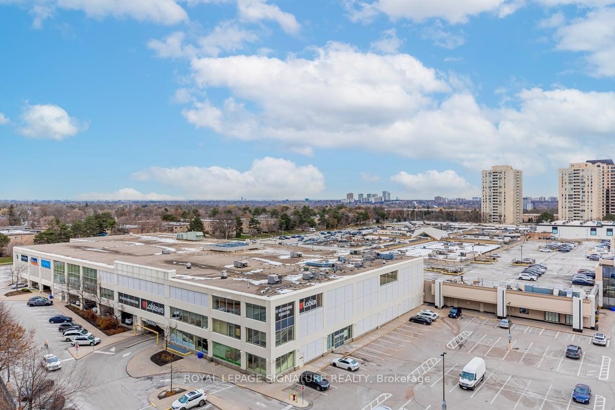 602-2885 Bayview Avenue, Toronto, ON - Outdoor With View