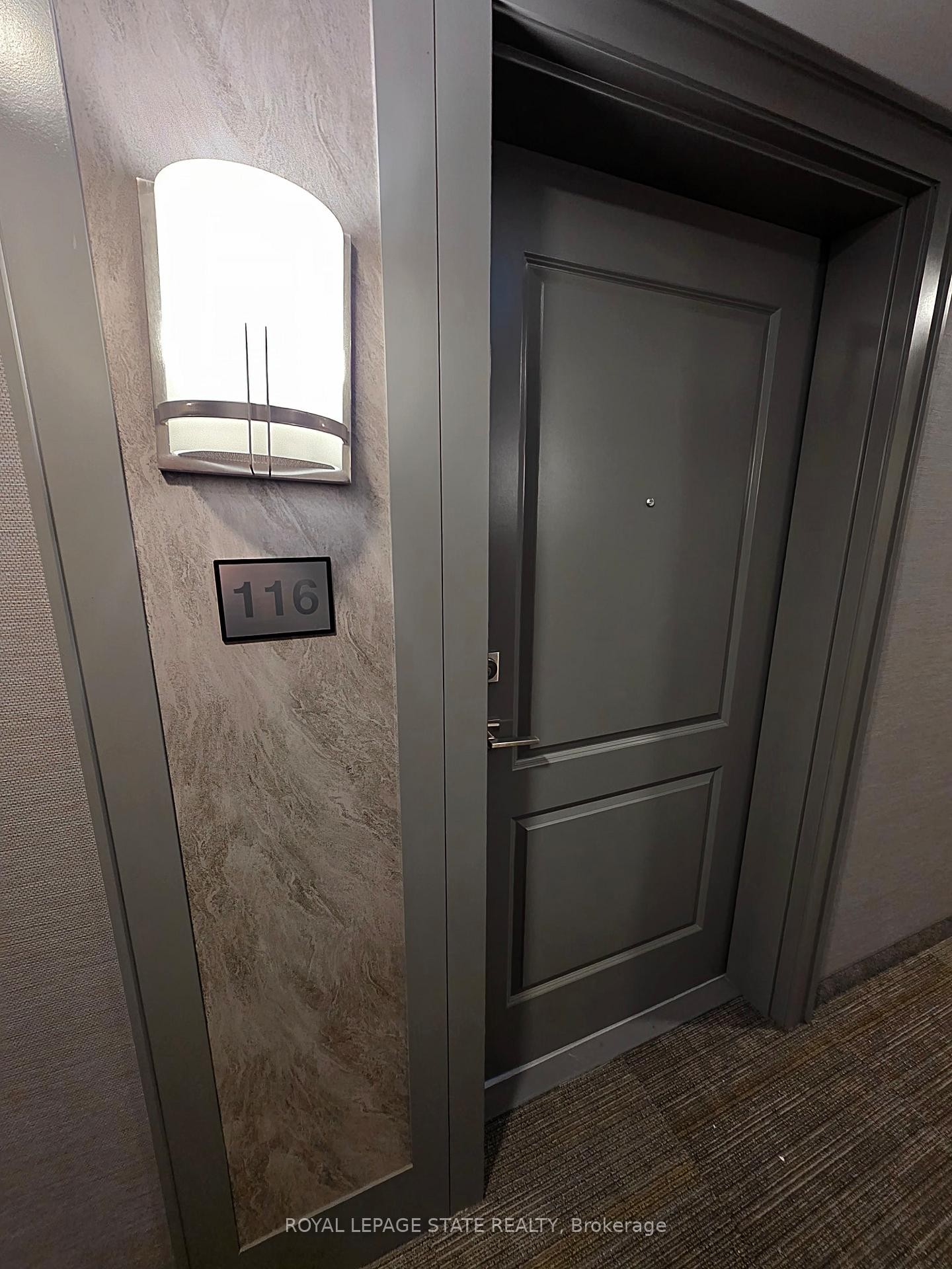 116-5055 Greenlane Road, Lincoln, ON - Indoor