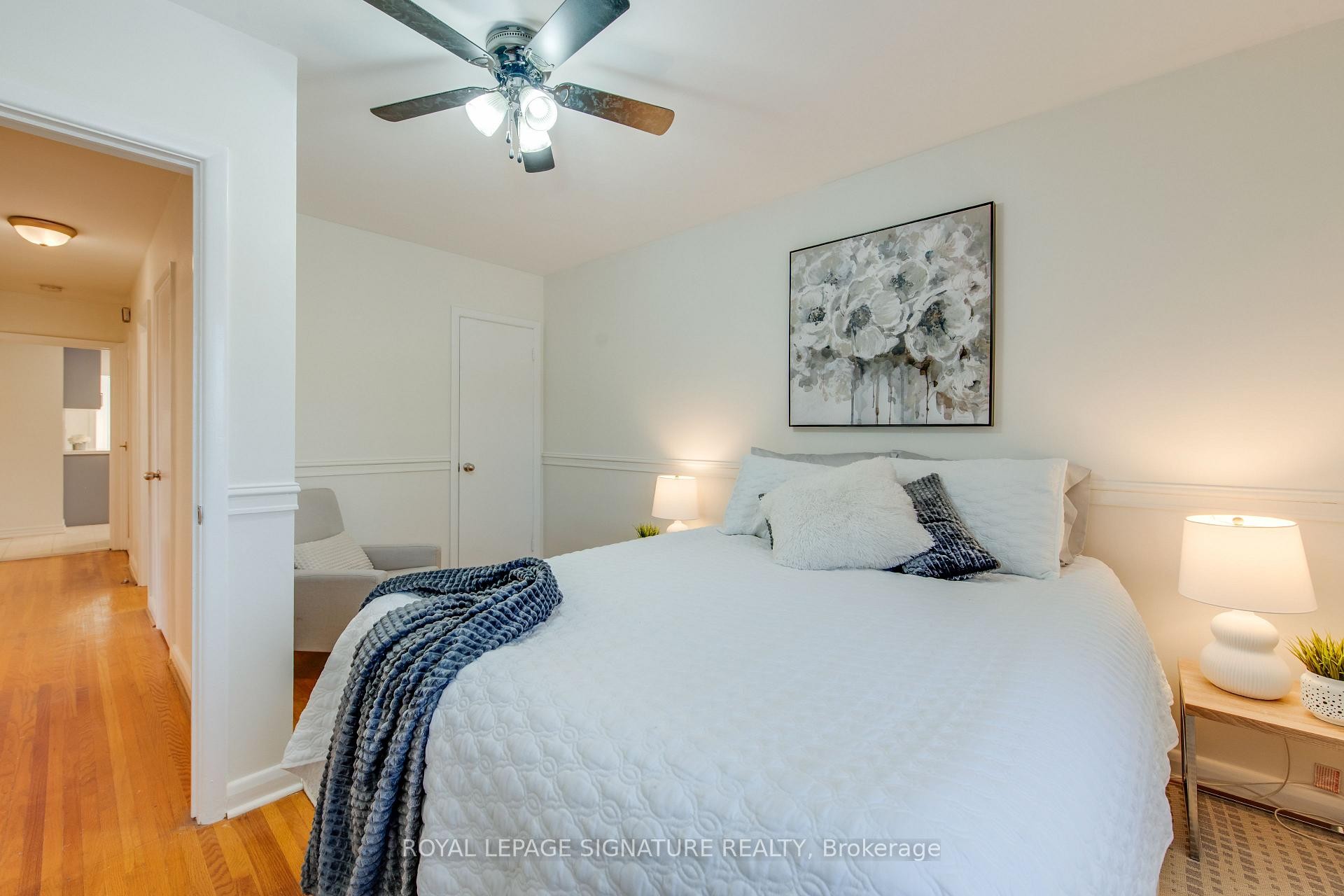 9 Ivorwood Crescent, Toronto, ON - Indoor Photo Showing Bedroom