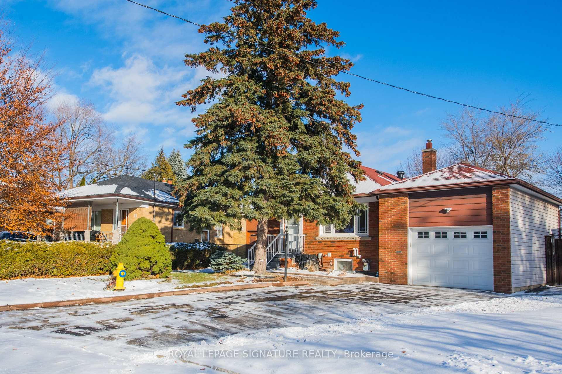 9 Ivorwood Crescent, Toronto, ON - Outdoor