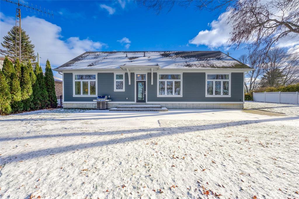 5144 Cedarview Drive, Lambton Shores, ON