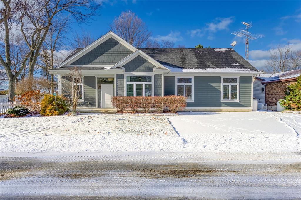 5144 Cedarview Drive, Lambton Shores, ON