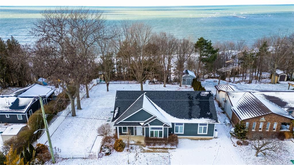 5144 Cedarview Drive, Lambton Shores, ON